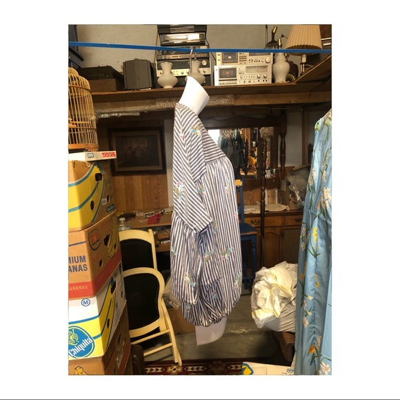 Grey and White Striped Blouse with Bird designs - Picture 4 of 6